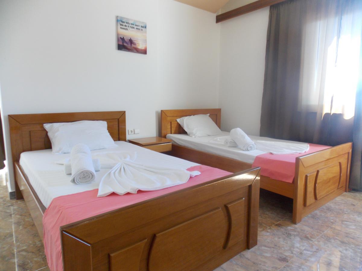 Hotel Dea Sarande Ngoại thất bức ảnh