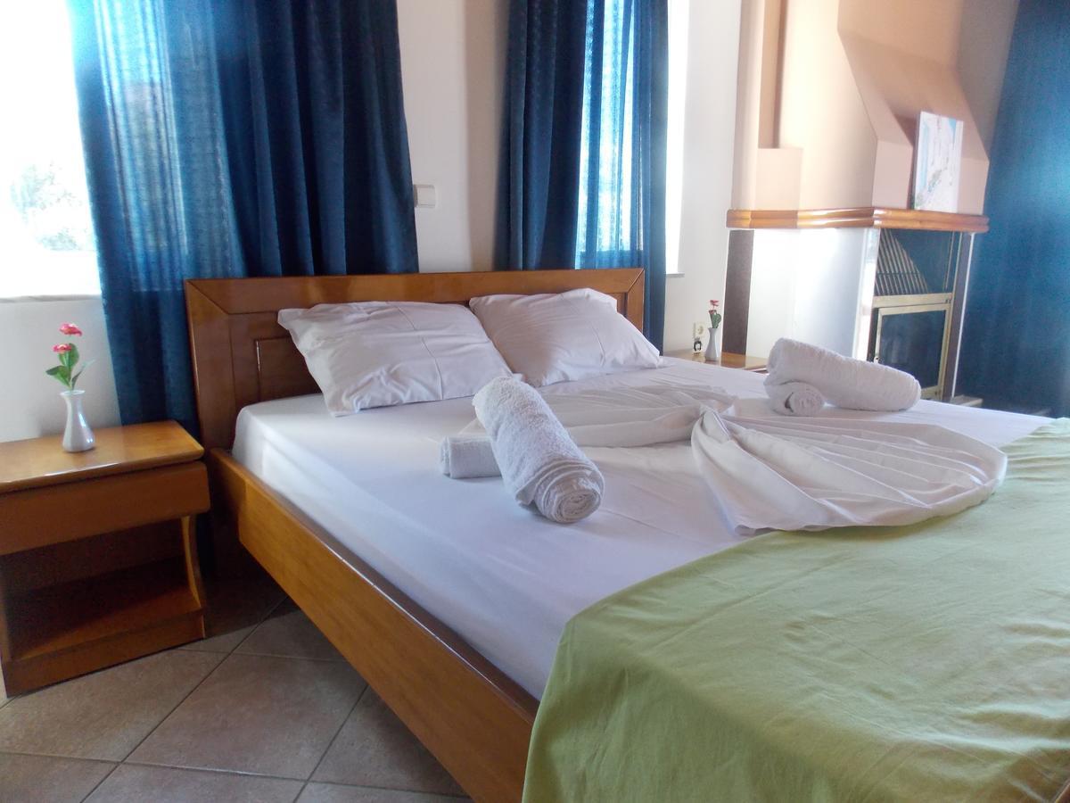 Hotel Dea Sarande Ngoại thất bức ảnh