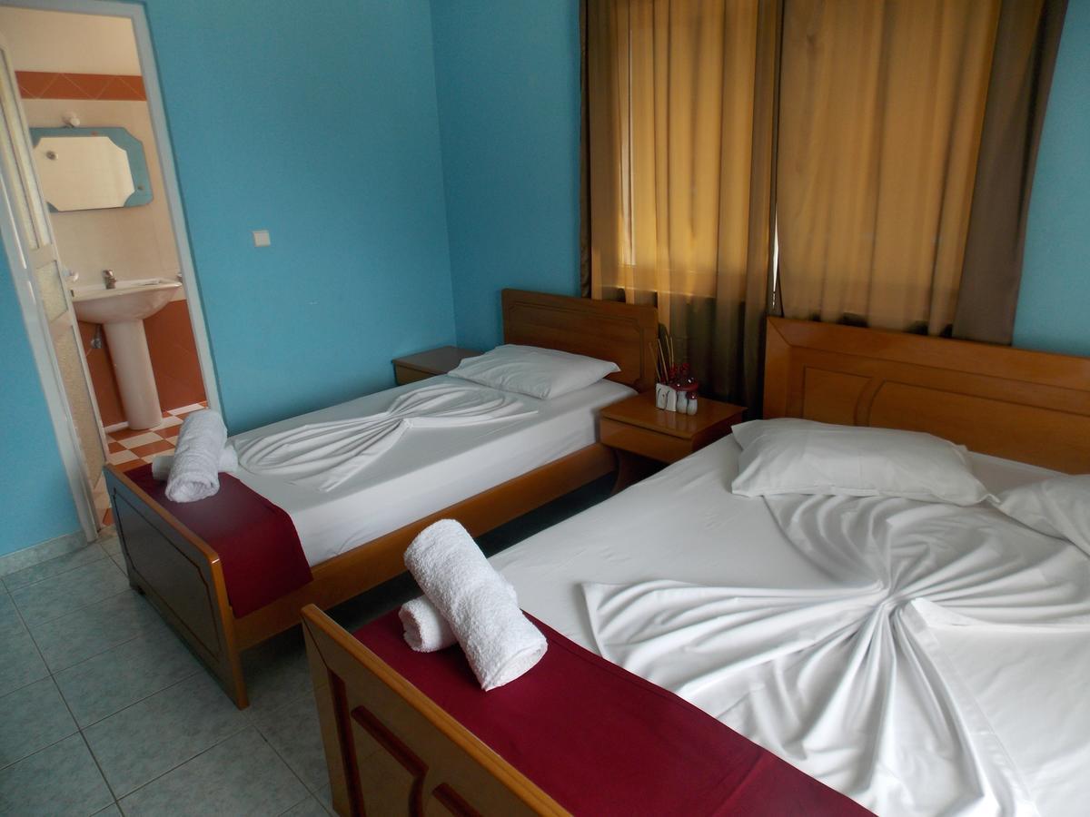 Hotel Dea Sarande Ngoại thất bức ảnh