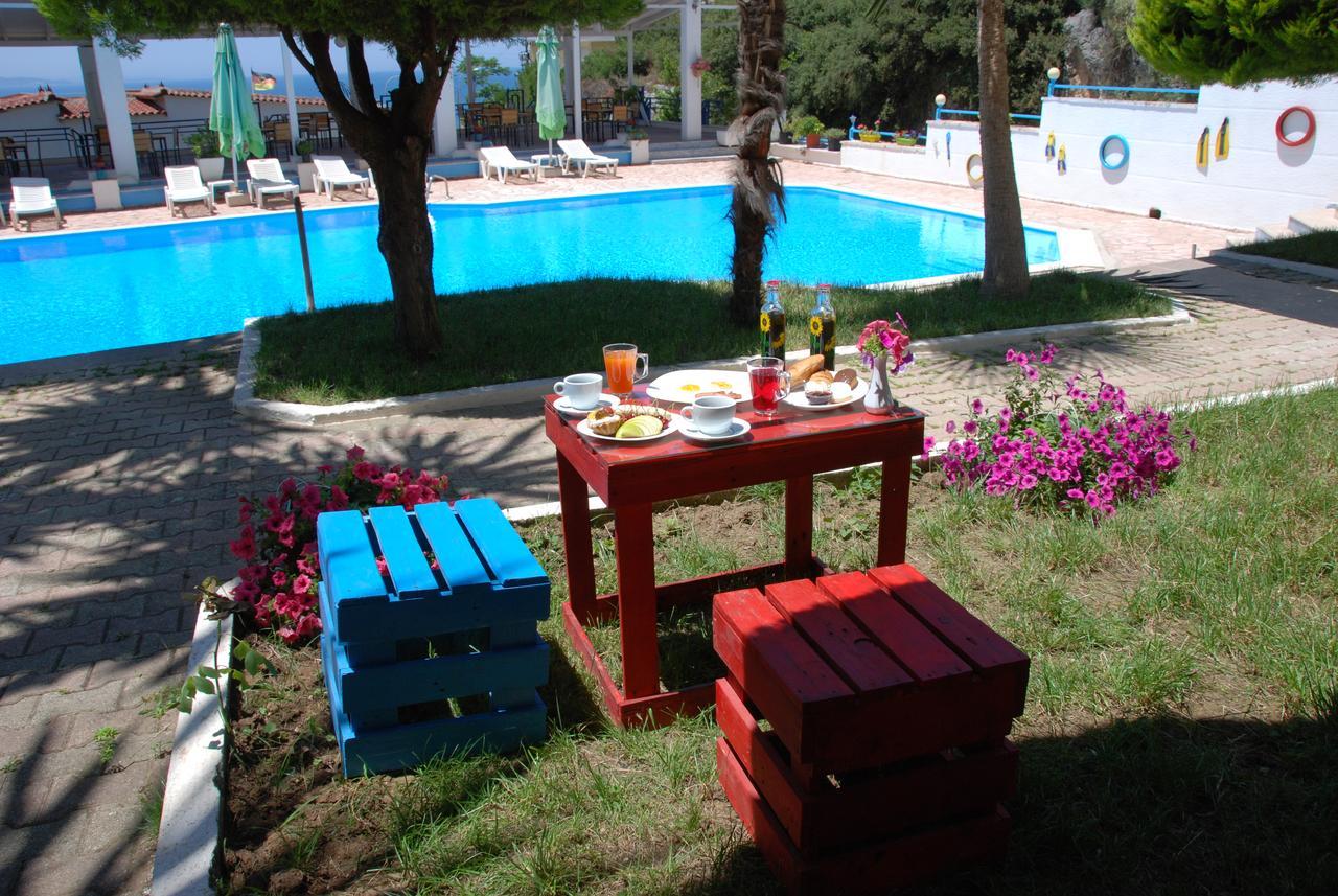 Hotel Dea Sarande Ngoại thất bức ảnh