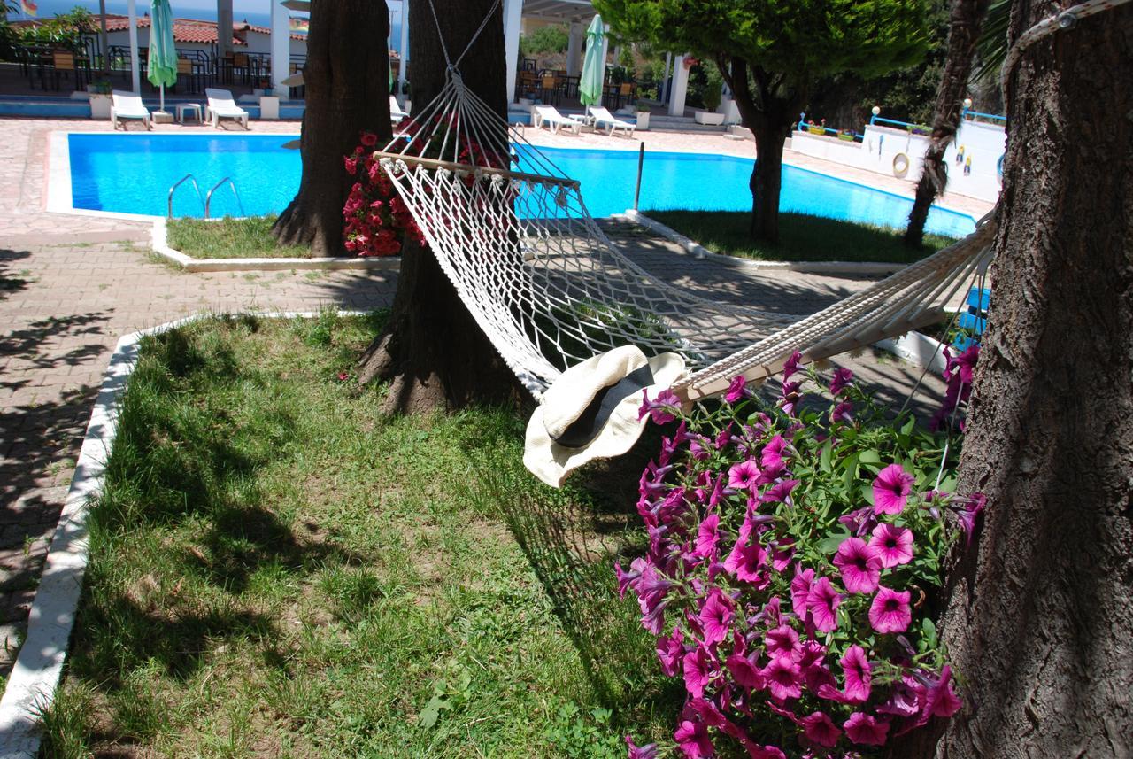Hotel Dea Sarande Ngoại thất bức ảnh
