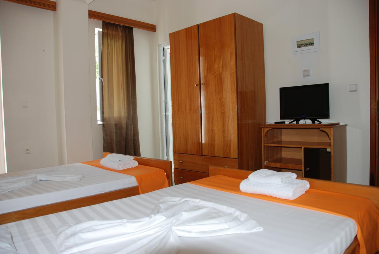 Hotel Dea Sarande Ngoại thất bức ảnh